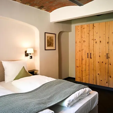Riedern Suites Apartamento