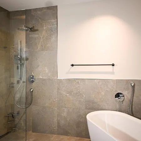شقة Riedern Suites